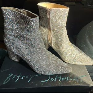Betsey Johnson boots